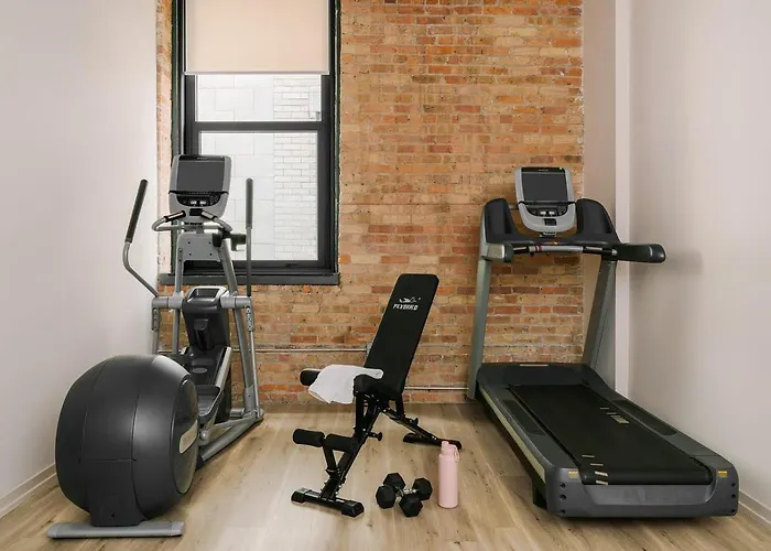 Livn West Loop 2 Bedroom View * Chicago